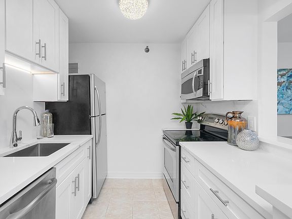 3rd image of 401 E Ontario St APT 2306