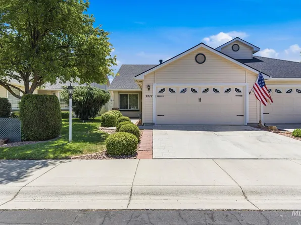 3277 W Fieldstream Ln, Meridian, ID 83646
