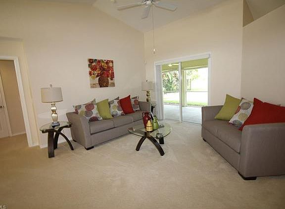 4th image of 3934 Chiquita Blvd S