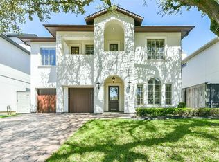 6026 Floyd St, Houston, TX 77007