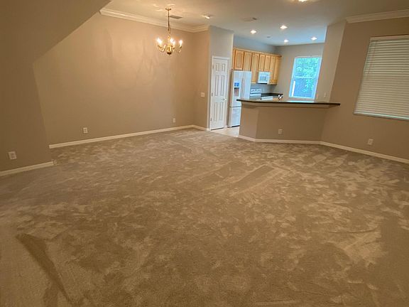 4th image of 616 Black Lion Dr NE