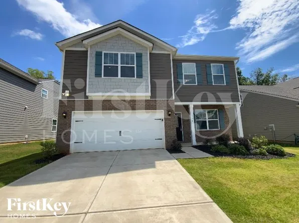 150 Scotsway Ct, Troutman, NC 28166