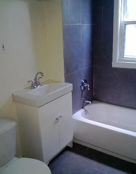 151 Forest Hills St #1R — Photo 9