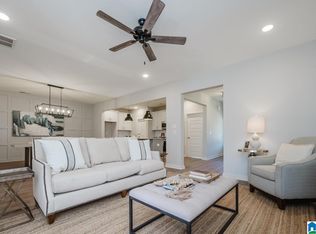 1003 Grand River Blvd W, Leeds, AL 35094