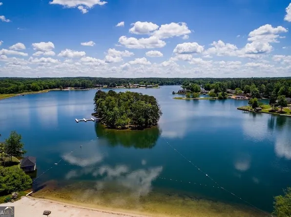 7046 Tara Dr, Villa Rica, GA 30180