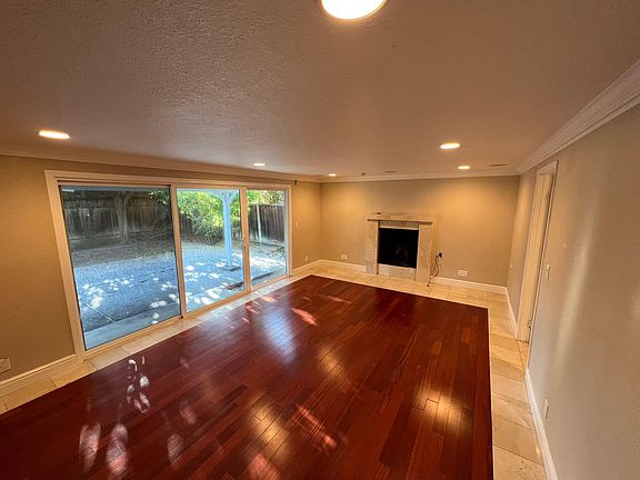 4th image of 3311 Cheshire Dr
