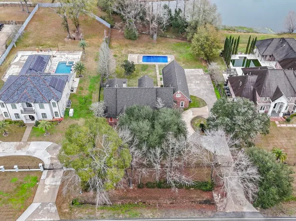 18616 Perkins Rd, Prairieville, LA 70769