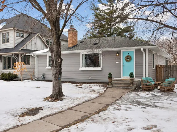 5800 York Ave S, Edina, MN 55410
