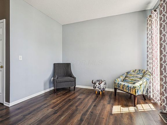 5th image of 2343 Omaha Pl