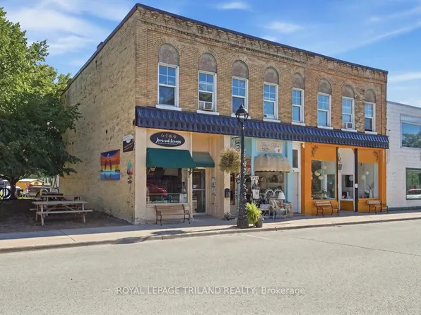 51 King St W, Lambton Shores, ON N0N 1J0