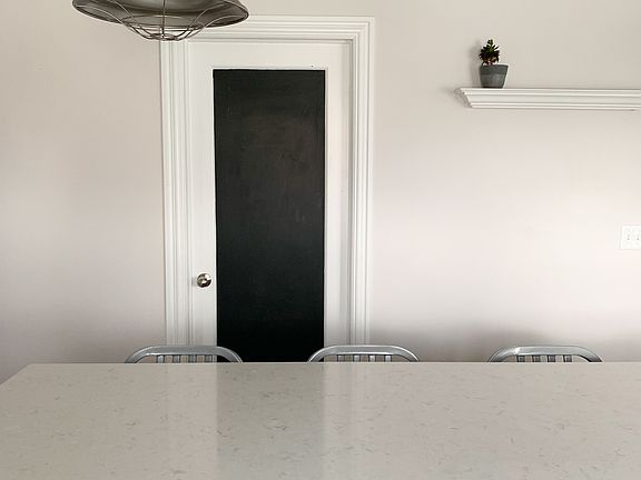 5th image of 3451 N Hillside Dr