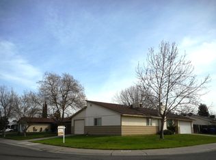 2 Sunborg Ct, Sacramento, CA