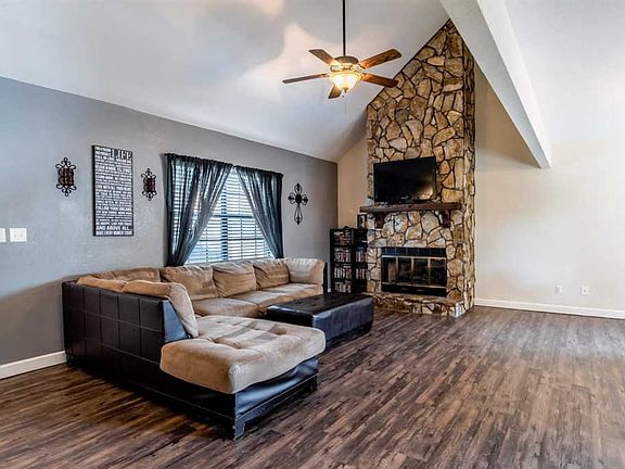 5th image of 6951 Heather Oaks Dr