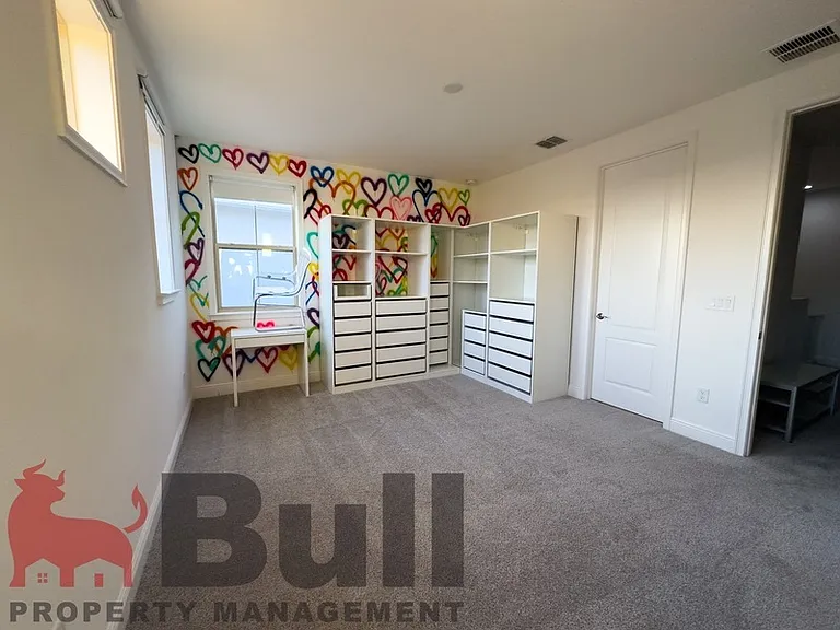 13079 Stanthorne Ave — Photo 24