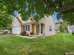 31 Grand Blvd, Ellington, CT 06029