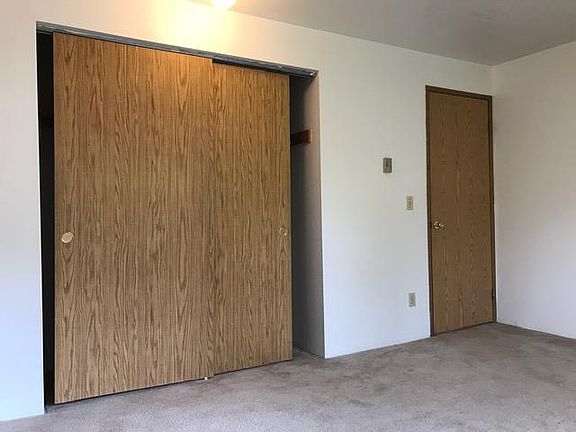 4th image of 14381 30th Ave NE #1X1