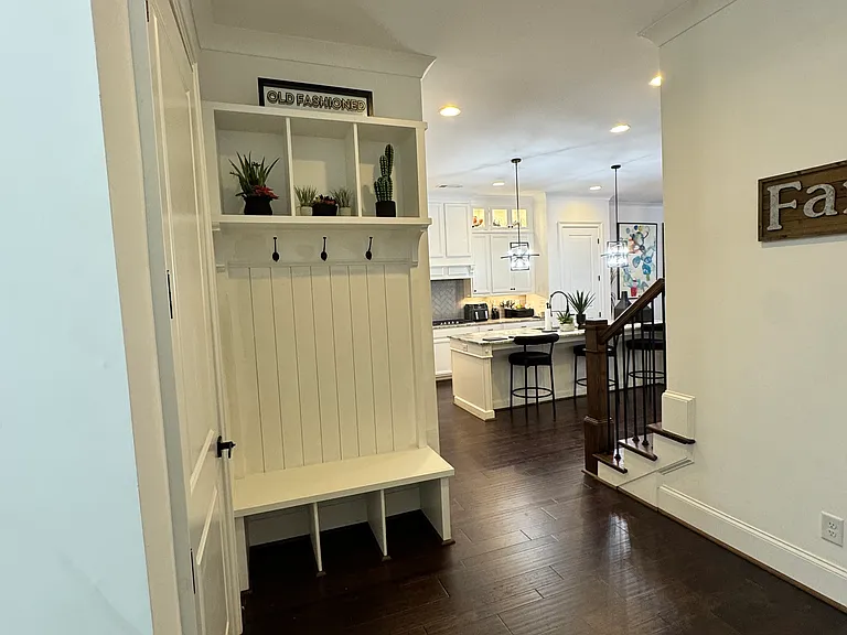 529 Springer Bnd NW — Photo 12