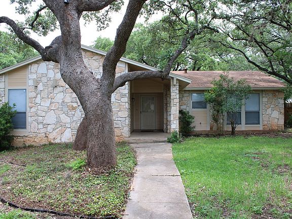4th image of 13730 Pebble Oak Dr
