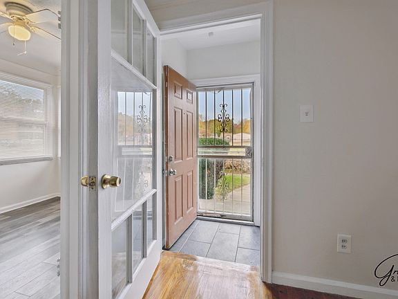 5th image of 12874 Grandmont Ave