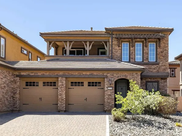 10785 Serratina Dr, Reno, NV 89521
