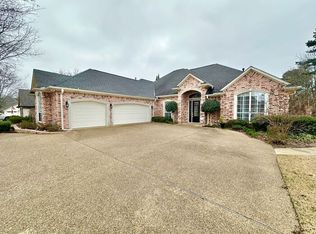 2110 Kennebunk Ln, Tyler, TX 75703