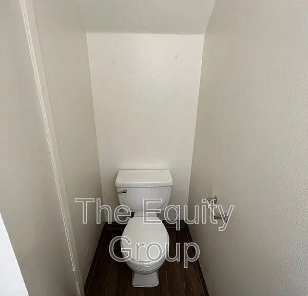 859 W Mulberry Ave #4 — Photo 6