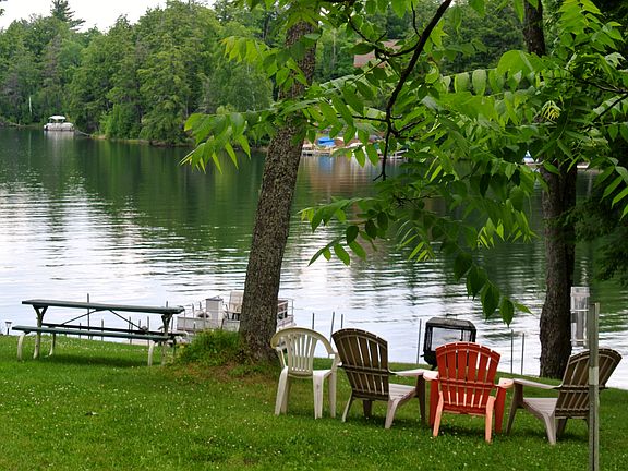 2nd image of 312 S Shag Lake Dr