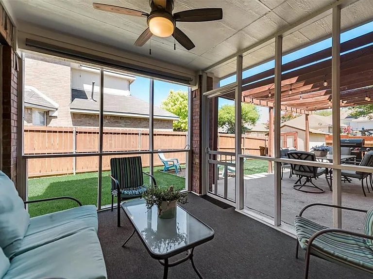 8801 Clearlake Dr — Photo 33