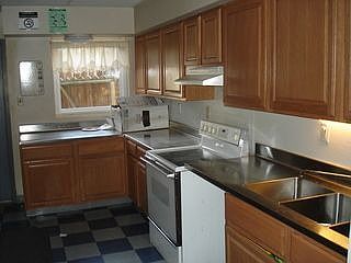 2nd image of 814 S Negley Ave