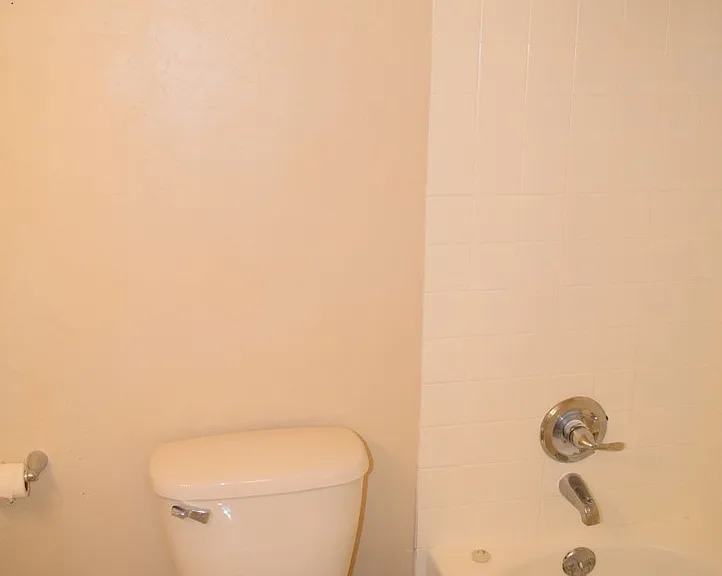6049 Northcrest Cir #3 — Photo 17