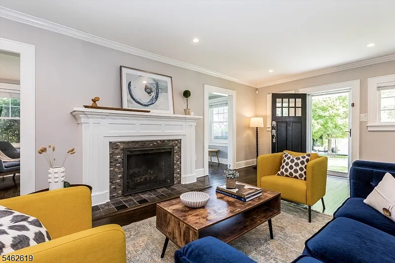 4 bed, 4.0 bath, $7,550 — Photo 4