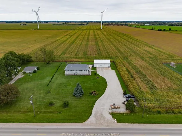 2208 County Road 20 W, Essex, ON N9V 2Y8