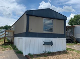 Warehouse Row MHC LLC, Russellville, AR 72802