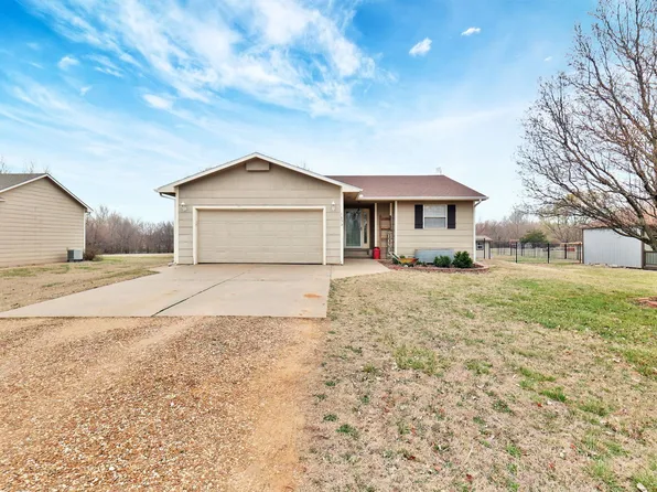 1653 W Bryce Dr, Milton, KS 67106