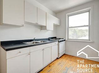 3040 W Wellington Ave UNIT 3, Chicago, IL 60618