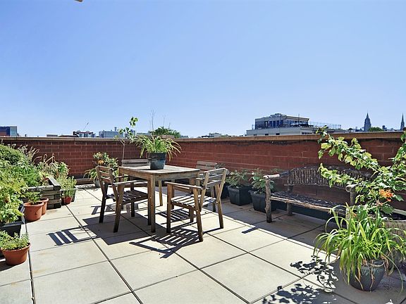 5th image of 255 1st St APT 6C