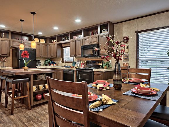 4th image of 5417 El Molino Circle