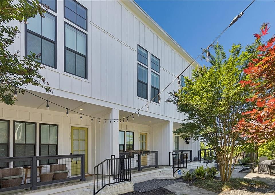 1st image of 913 Brees Ct