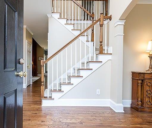 5th image of 4731 Outlook Way NE