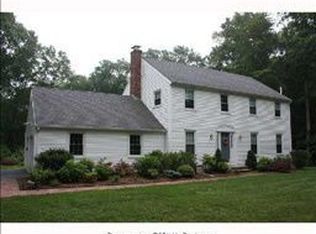 62 Acorn Rd, Madison, CT 06443