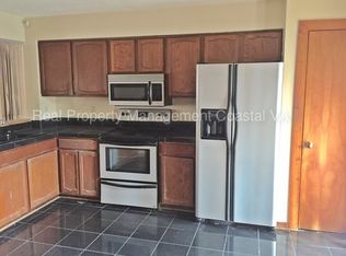 224 Misty Pointe Ln, Newport News, VA 23603