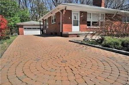 3rd image of 1427 Woodland Dr