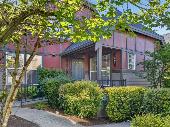 7095 NE Rocky Brook St, Hillsboro, OR 97124