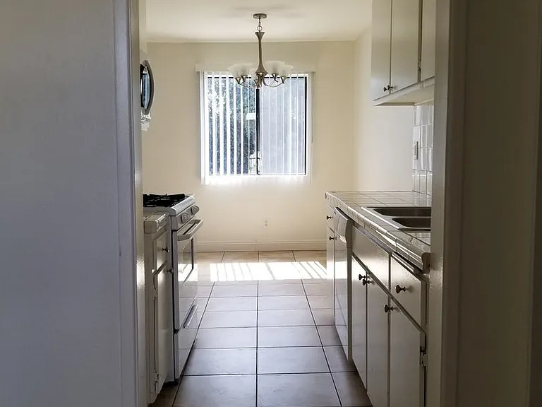 Blumax Kester LLC — Photo 18