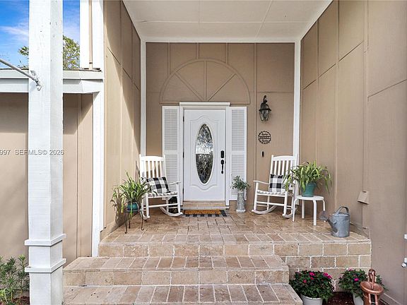 4th image of 14141 SW 146th Ter
