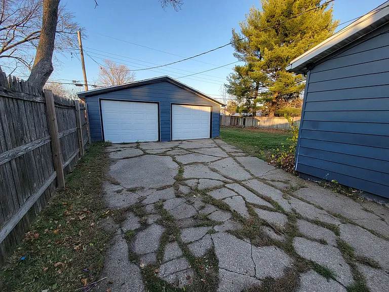 3125 Boynton Ave — Photo 3