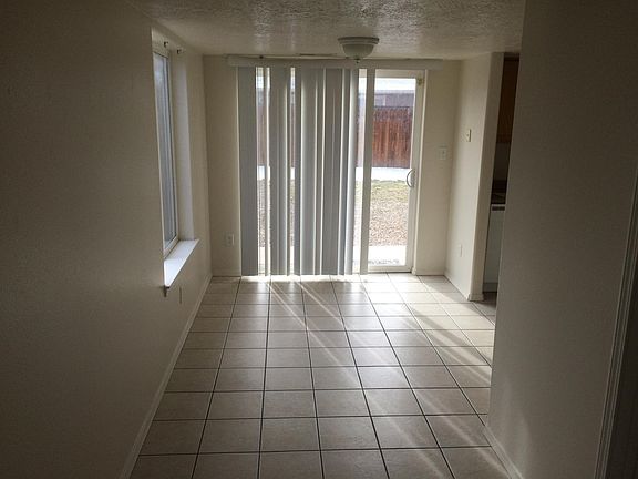 5th image of 2905 La Habra St #B