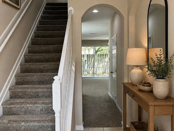 3rd image of 5783 PARKSTONE CROSSING Drive