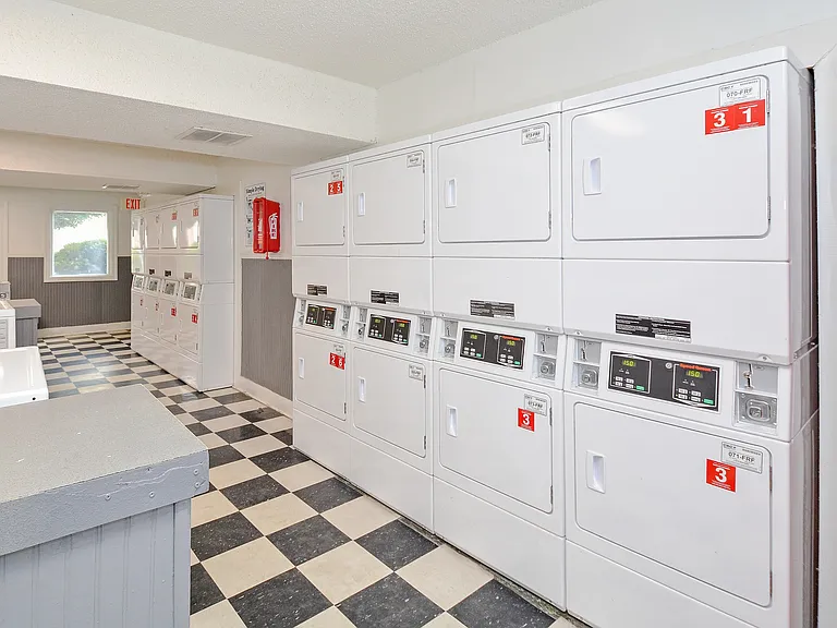 24 Hour Laundry Facility