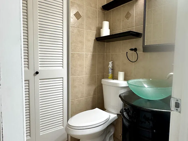 49 Country Dr W — Photo 15